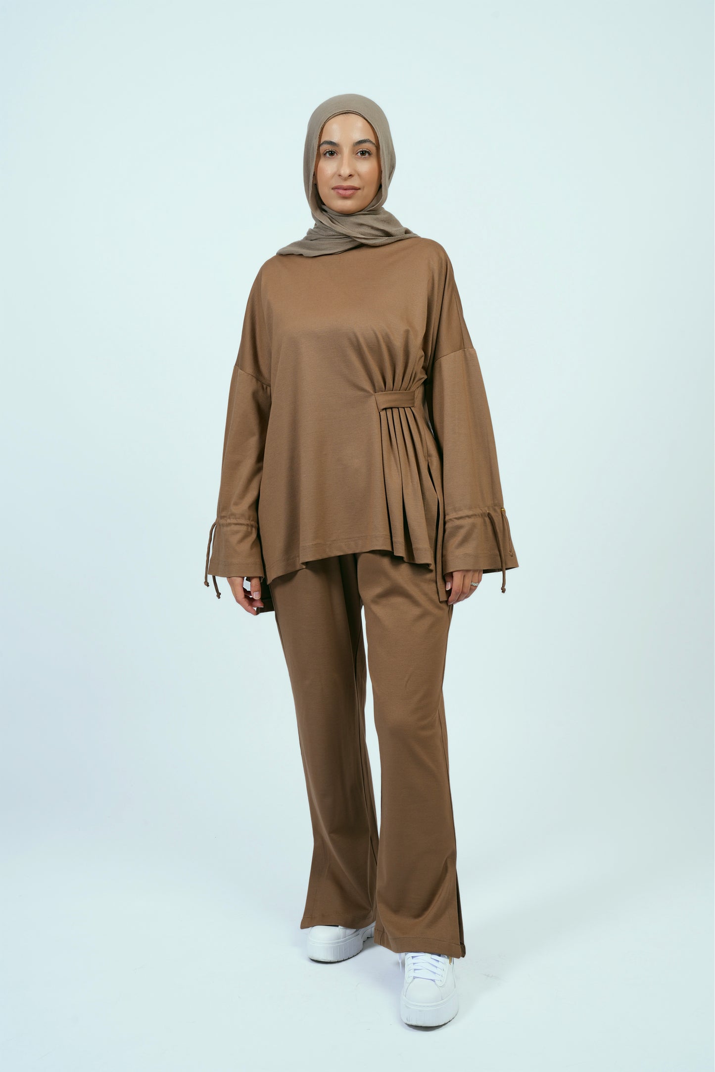 THE HERA SET