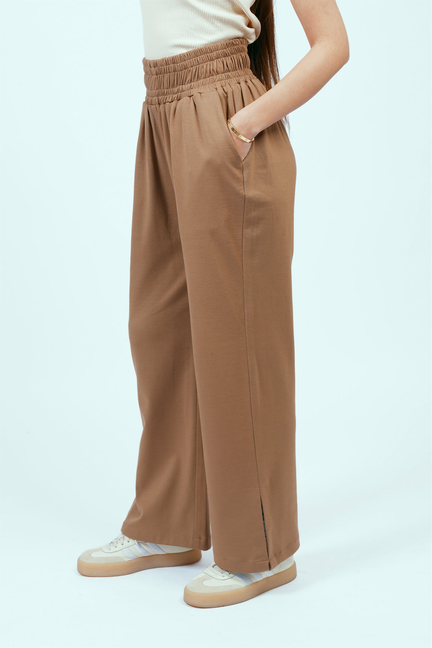 THE HERA SET