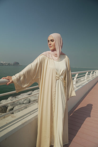 Clara Abaya